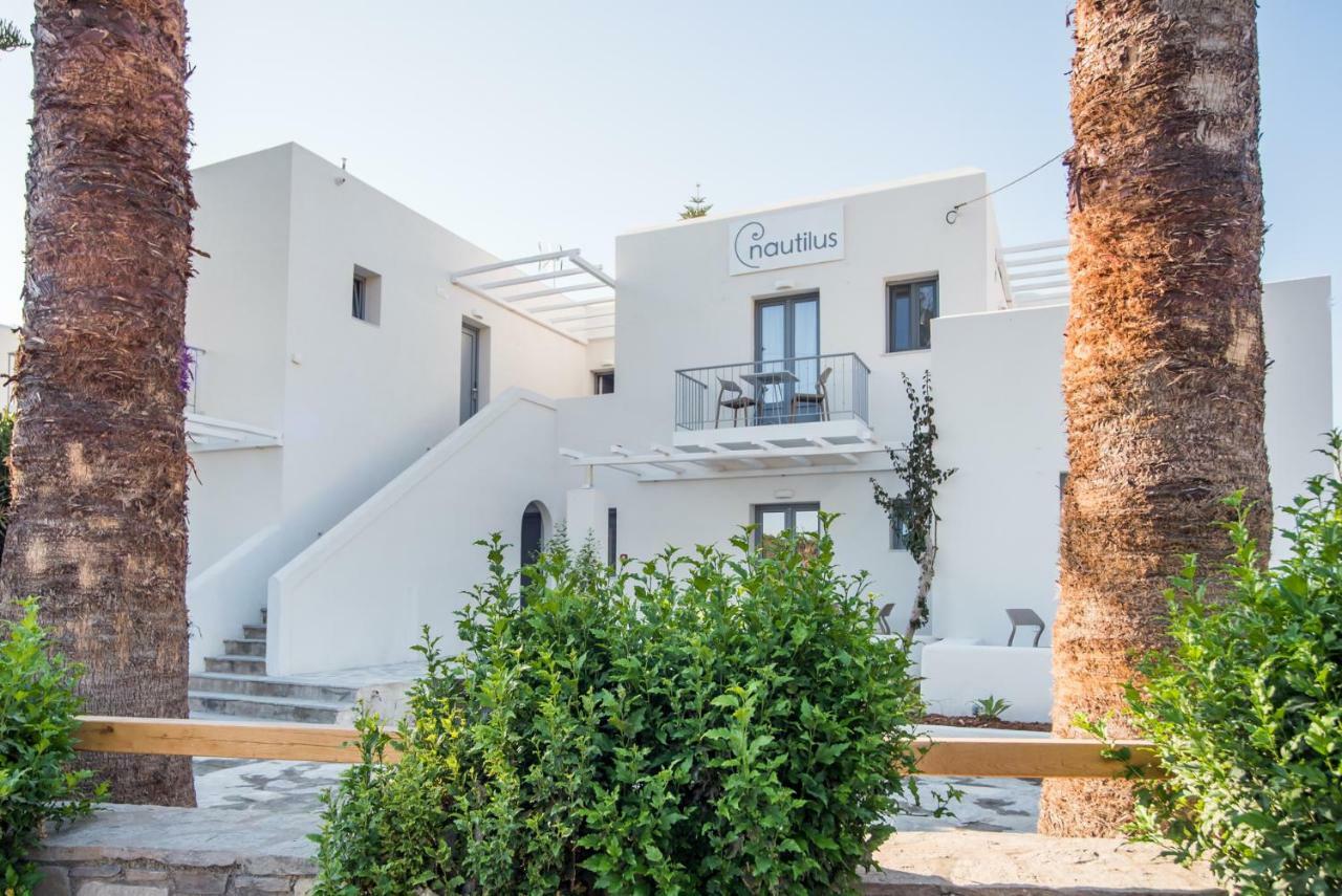 Nautilus Apartments-Suites Парос Екстериор снимка