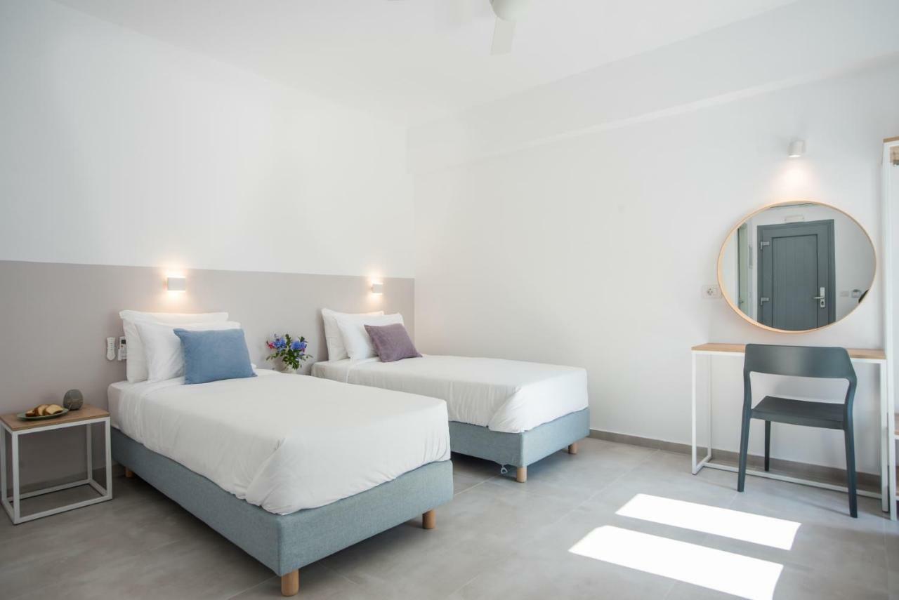 Nautilus Apartments-Suites Парос Екстериор снимка